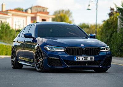 BMW G30 Blue - Arceo Wheels